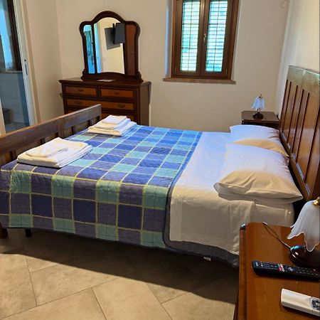 Villa Aquila Agello Екстер'єр фото