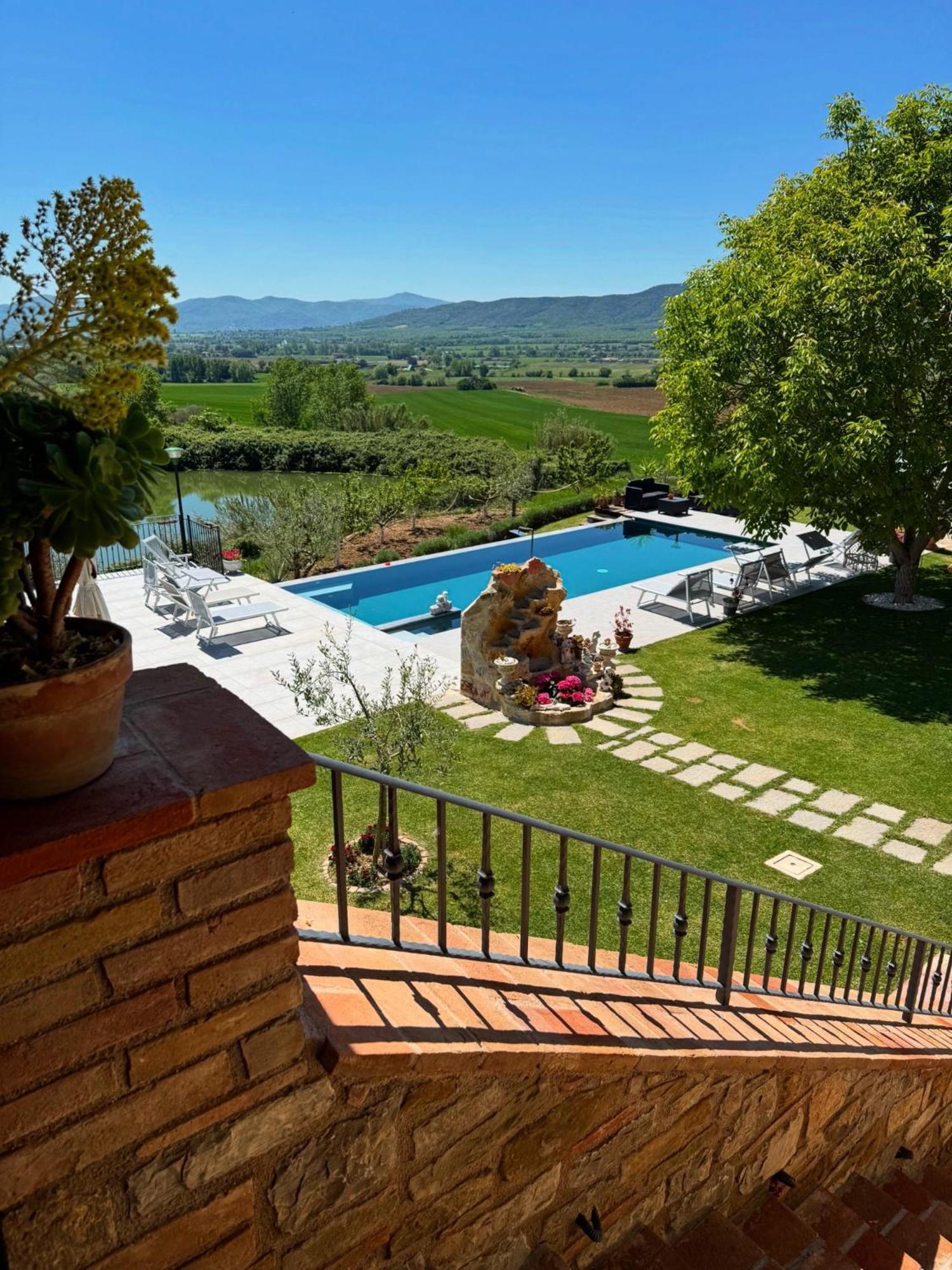 Villa Aquila Agello Екстер'єр фото