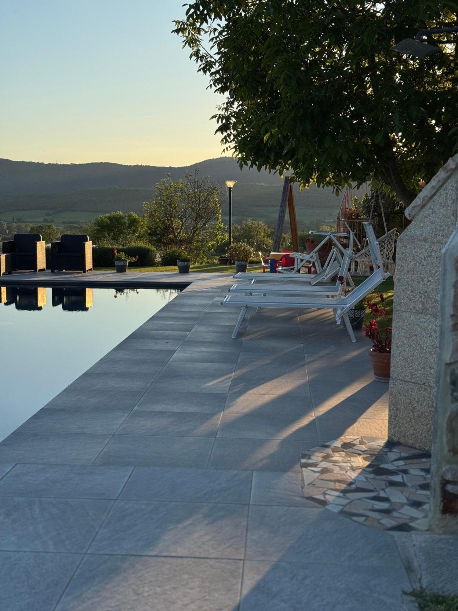 Villa Aquila Agello Екстер'єр фото